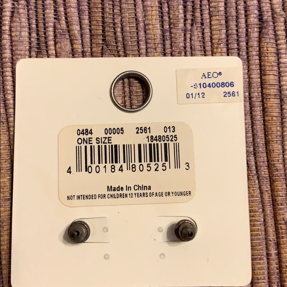 🌺🧡💰FINAL PRICE!!!💰American Eagle 🚲 Earrings🌺🧡 - Picture 2 of 4